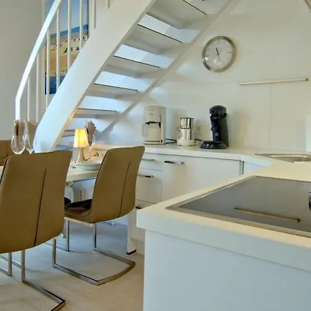 Apartmán Residenz Am Rosengarten 3 - Familienfreundliche, Moderne Maisonettenwohnung *