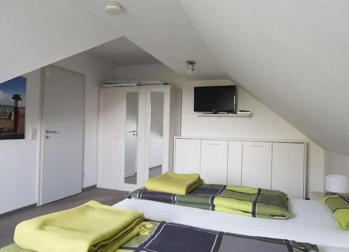 Residenz Am Rosengarten 3 - Familienfreundliche, Moderne Maisonettenwohnung Wangerooge