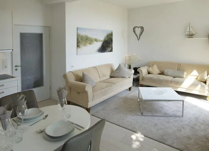 Residenz Am Rosengarten 3 - Familienfreundliche, Moderne Maisonettenwohnung